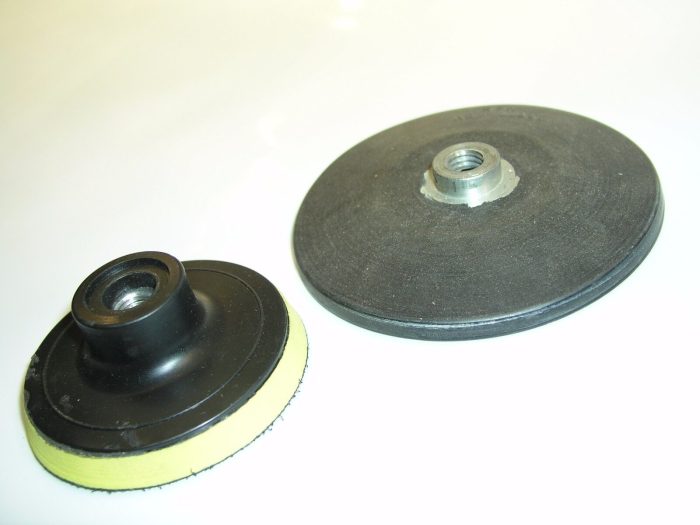3" & 4" Backing Disc Set with 7/16" Threaded Arbor - Image 1