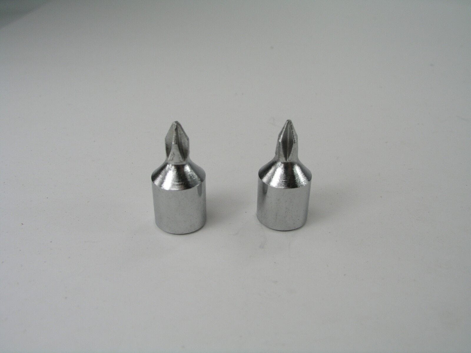 #1 Phillips Bit, 1/4" Drive, 2pcs Lot Main Image #1 Phillips Bit, 1/4" Drive, 2pcs Lot - Image 1