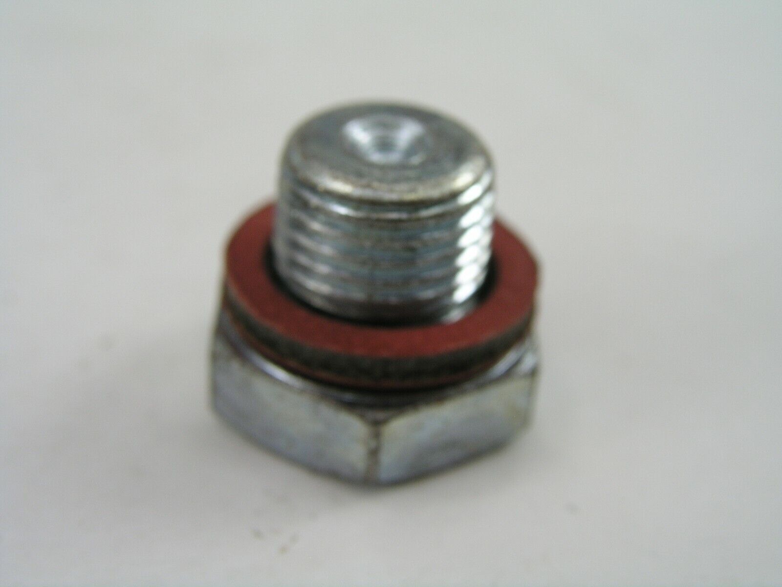 Oil Drain Plug 1/2"-20 65148 Gallery Image 0 Oil Drain Plug 1/2"-20 65148 - Image 2