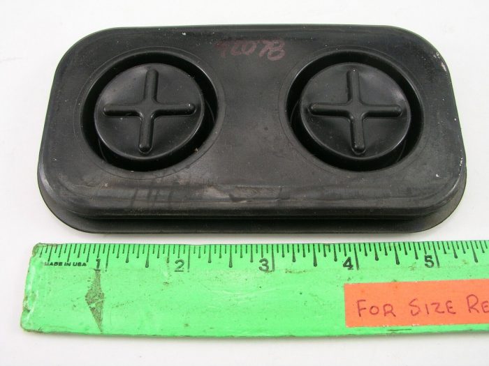 Brake Master Cylinder Reservoir Cover Seal for Vintage 1978-1984 GM 42078 - Image 2