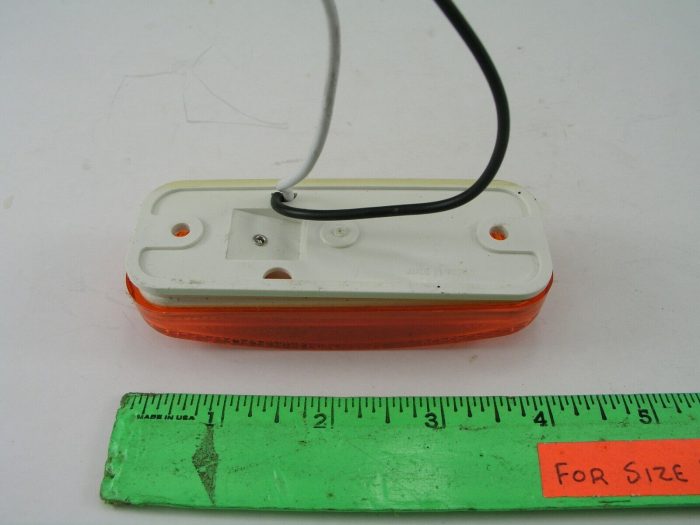 Amber Marker Running Light Optronics - Image 3
