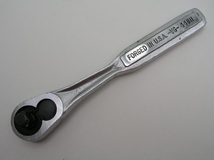 Vintage 3/8" Drive Ratchet, Craftsman VG44811, Lot B - Image 2