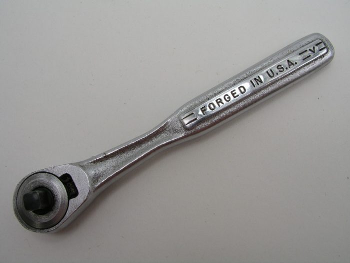 Very Early Vintage 1/4" Drive Craftsman =V= Ratchet with Oil Port - Image 2