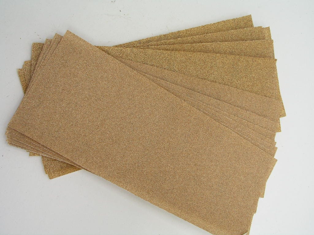 OLYMPUS DIGITAL CAMERA 3-3/4" x 9" Sandpaper Assortment 3M Carborundrum - Image 1