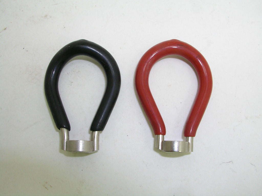 OLYMPUS DIGITAL CAMERA Park Tool #0 & #2 Spoke Wrenches - Image 2