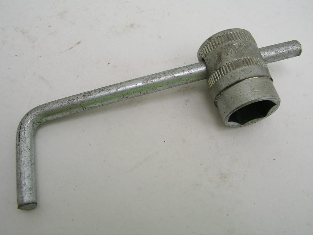 OLYMPUS DIGITAL CAMERA 14mm 6pt Socket With Sliding T Handle - Image 1