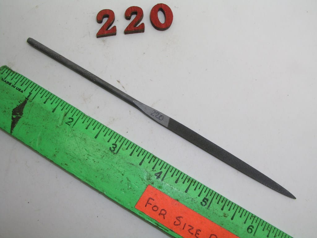 OLYMPUS DIGITAL CAMERA Knife Needle File Cut #0 Nicholson, lot 220 - Image 1