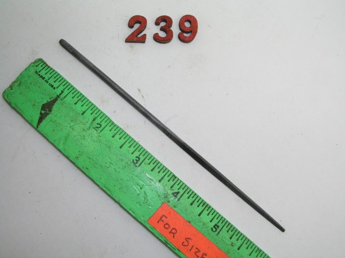 Triangle Taper Needle File Cut #0 Nicholson, lot 239 - Image 1