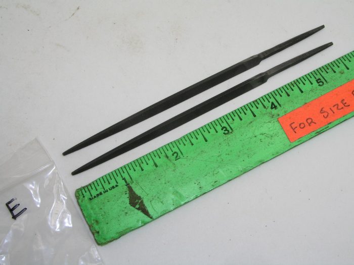 2pcs Triangle XF File Cut #2 Nicholson USA, Lot E - Image 1