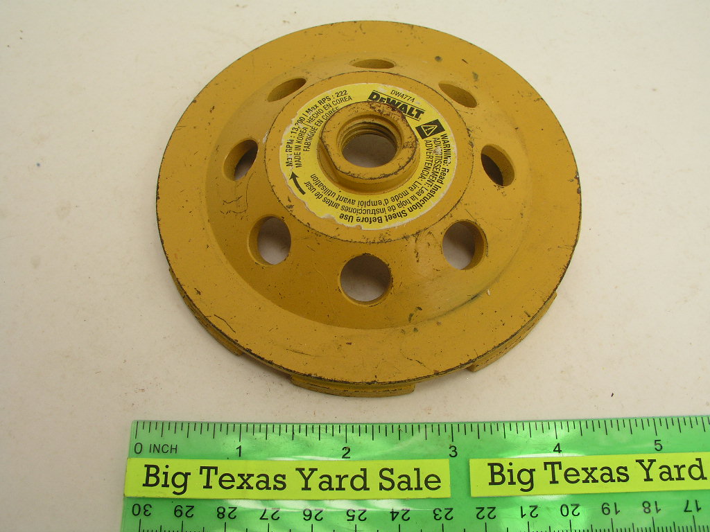 OLYMPUS DIGITAL CAMERA 4-1/2" Double Row Diamond Grinding Disc Dewalt DW4774 - Image 2