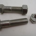 2pcs 5/8" X 2-1/2" Stainless Hex Bolts With Nuts