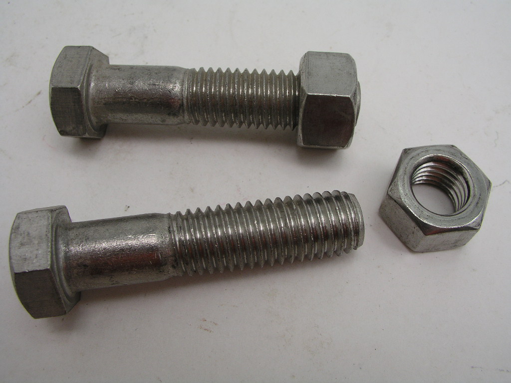 OLYMPUS DIGITAL CAMERA 2pcs 5/8" X 2-1/2" Stainless Hex Bolts With Nuts - Image 1