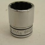 11/16"   3/8" Drive 12pt Socket Snap On F221