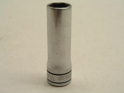 7/16"   3/8" Drive 6pt Deep Socket Snap On SFS141
