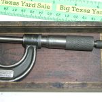 Vintage 0-1" Lufkin Outside Micrometer with Wood Box