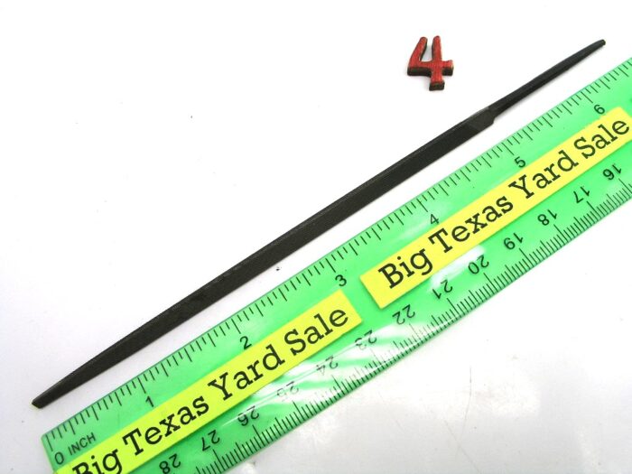 R. Hoe & Co 5" Slim Taper Triangle File - Image 2