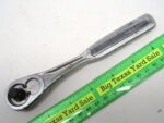 Craftsman 3/8" Drive Ratchet VL-44811 - Image 2