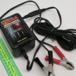 Yuasa YUA1200901 12V Battery Charger
