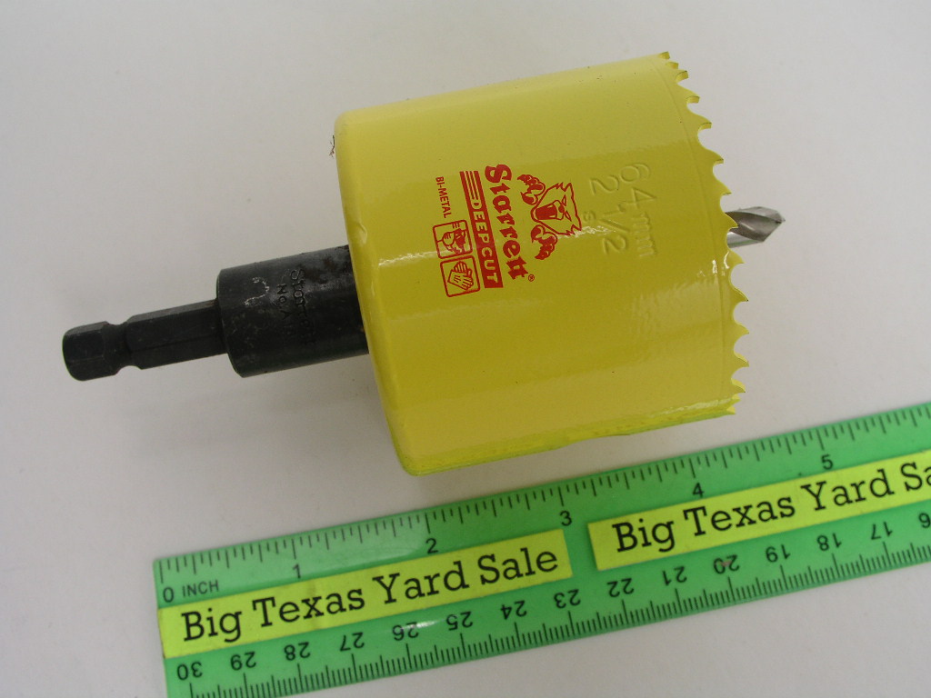 OLYMPUS DIGITAL CAMERA Starrett 2-1/2" Hole Saw With Starrett Arbor - Image 1