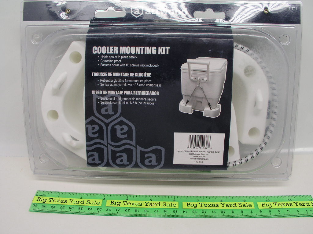 OLYMPUS DIGITAL CAMERA Attwood 14137 Ice Cooler Mounting Kit - Image 1